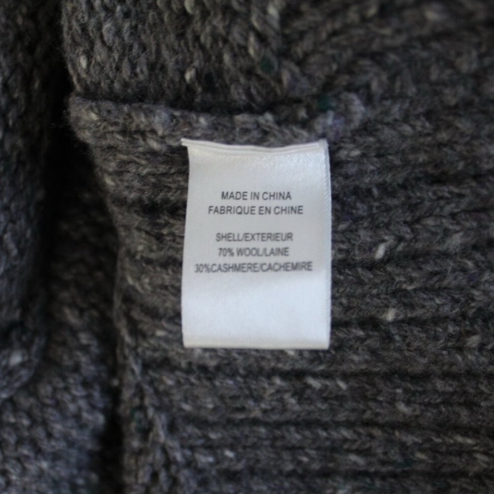 Theory Wool Cashmere Jufina Granito
Grey Speckle Wide Sleeve Pullover
Sweater - Picture 4 of 8